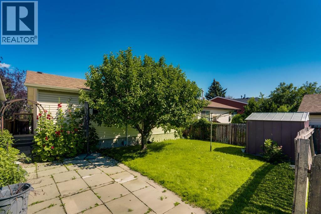 Single Family House Bungalow for Sale in  Falshire Way NE Falconridge Calgary 