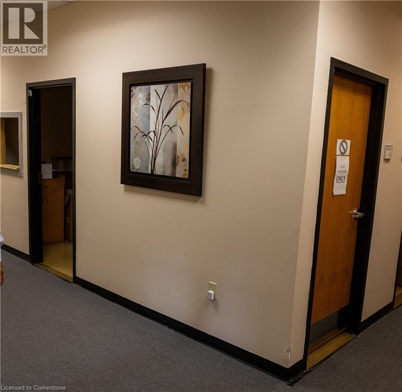 Photo 15 of 347 Colborne Street, Brantford ON