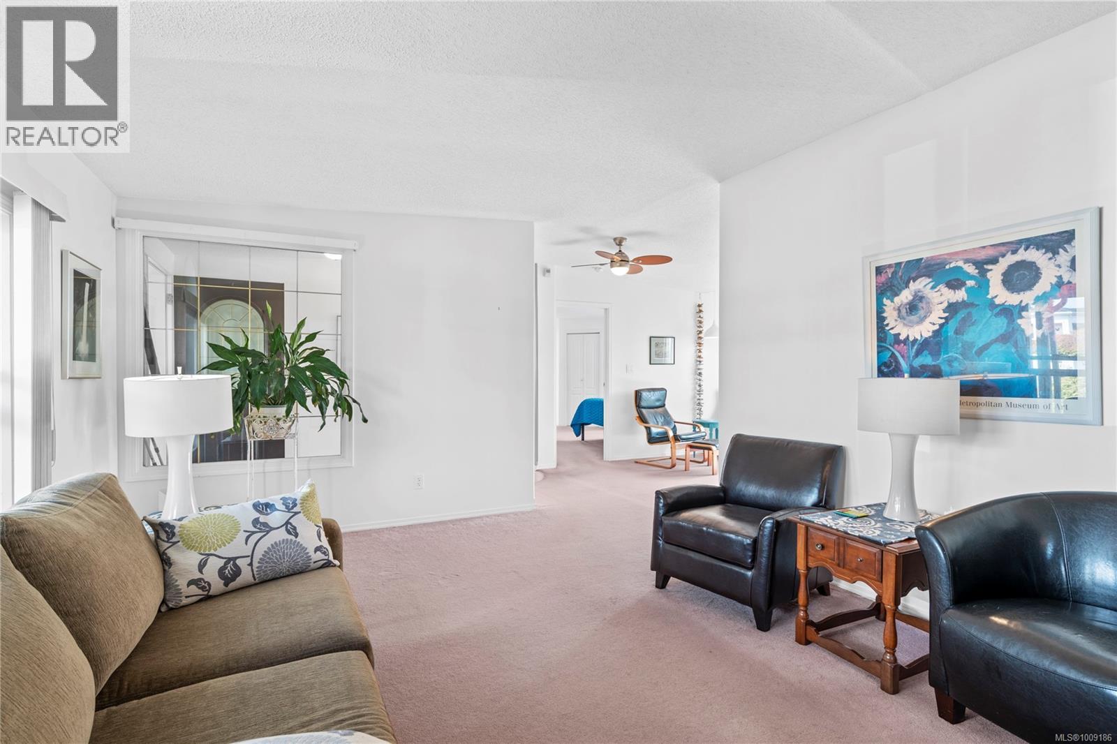 Photo 15 of 46 6325 Metral Dr, Nanaimo BC