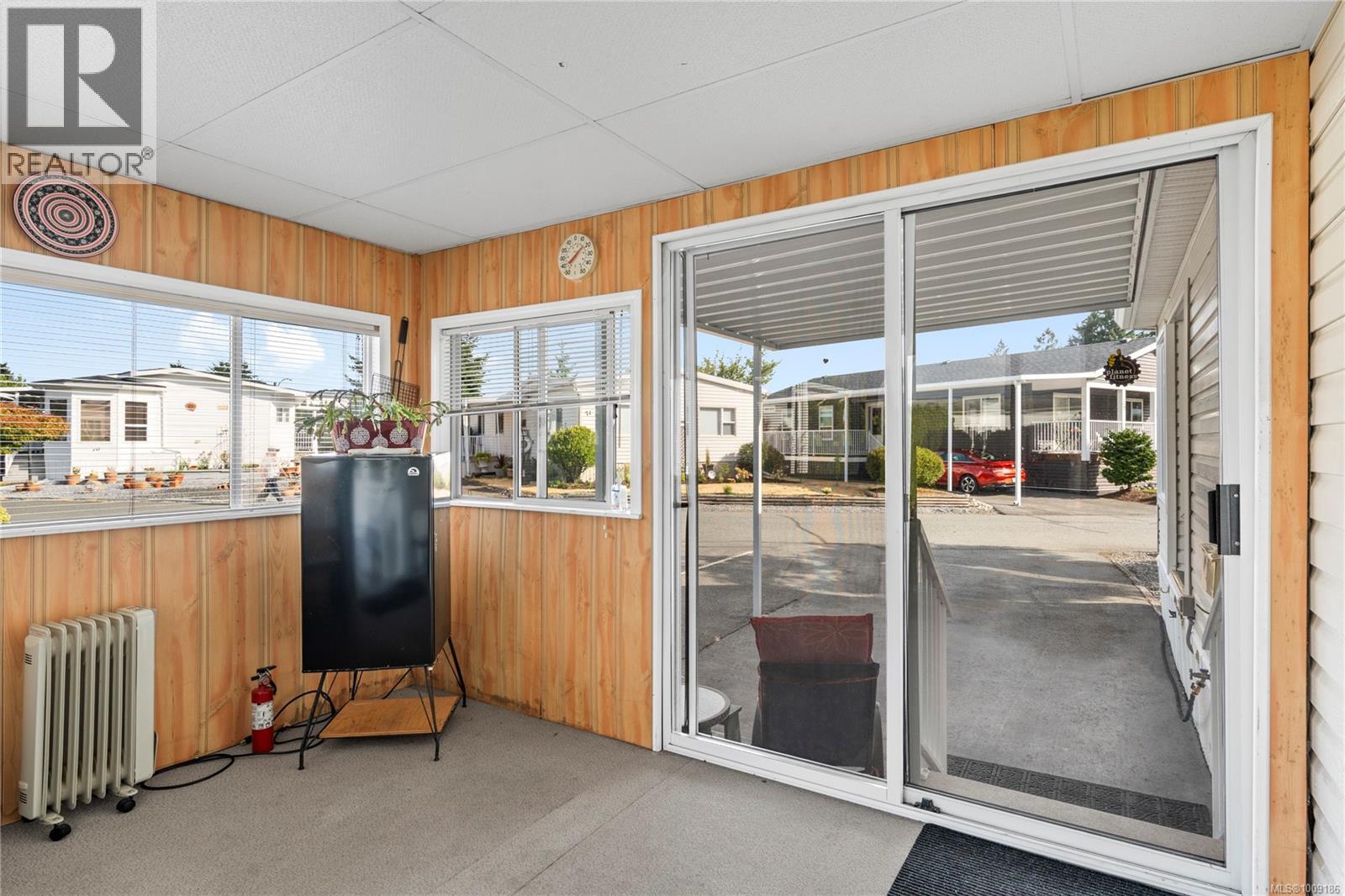 Photo 33 of 46 6325 Metral Dr, Nanaimo BC