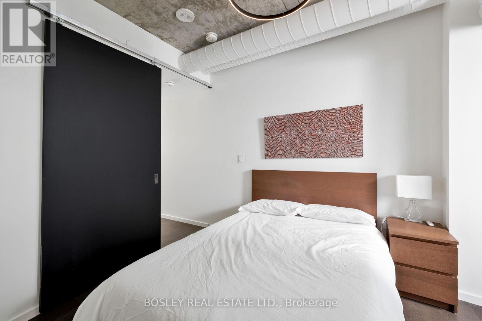 Photo 25 of 804 21 Lawren Harris Square, Toronto ON