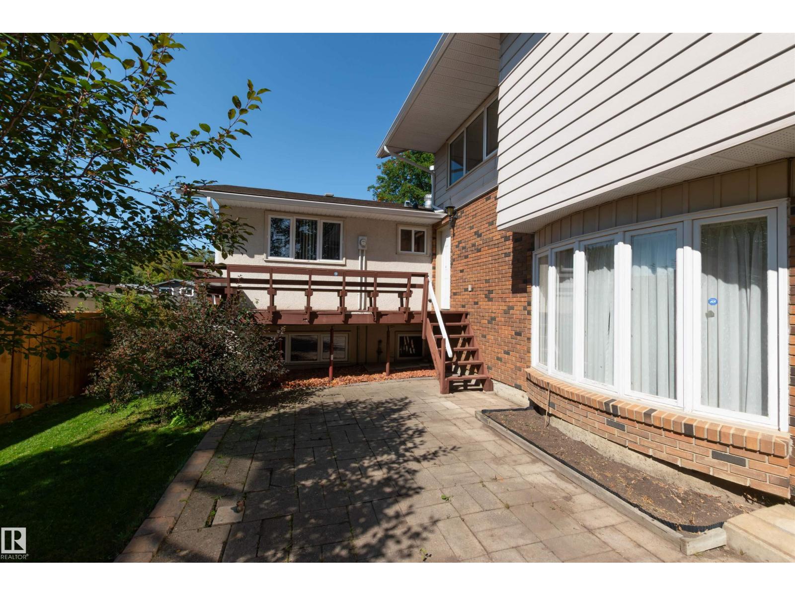 Photo 72 of 120 Galloway Dr, Sherwood Park AB
