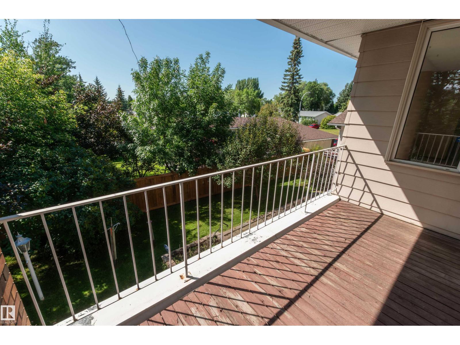 Photo 64 of 120 Galloway Dr, Sherwood Park AB