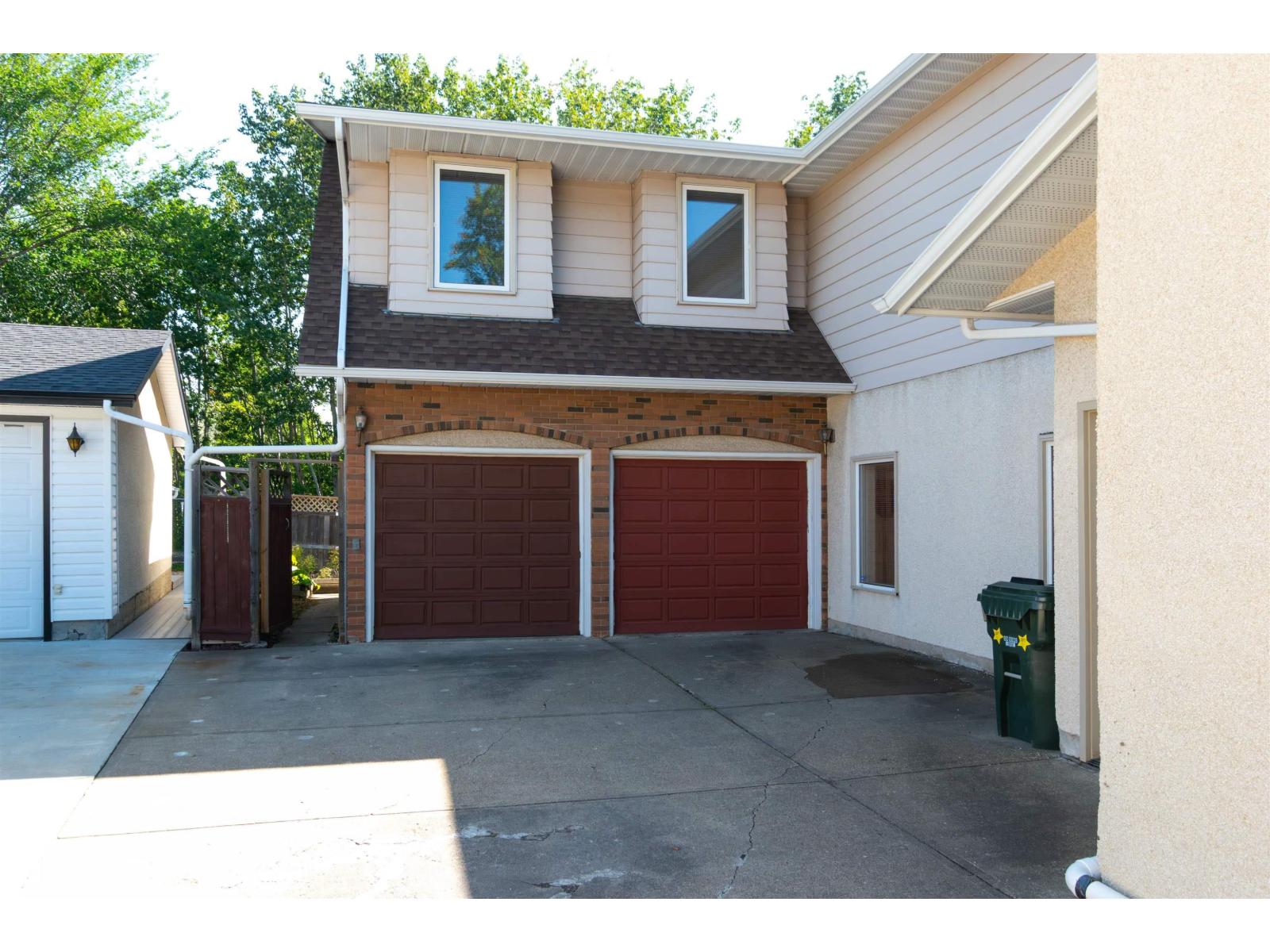 Photo 66 of 120 Galloway Dr, Sherwood Park AB