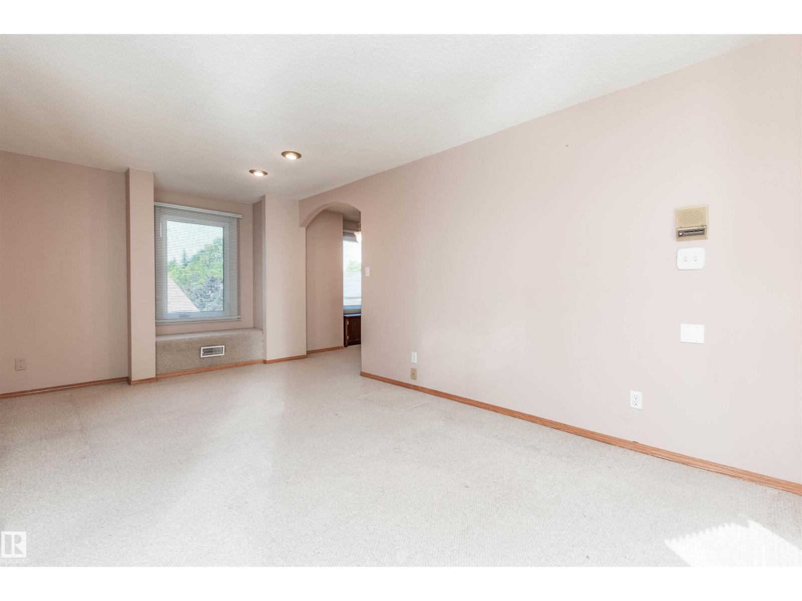 Photo 61 of 120 Galloway Dr, Sherwood Park AB