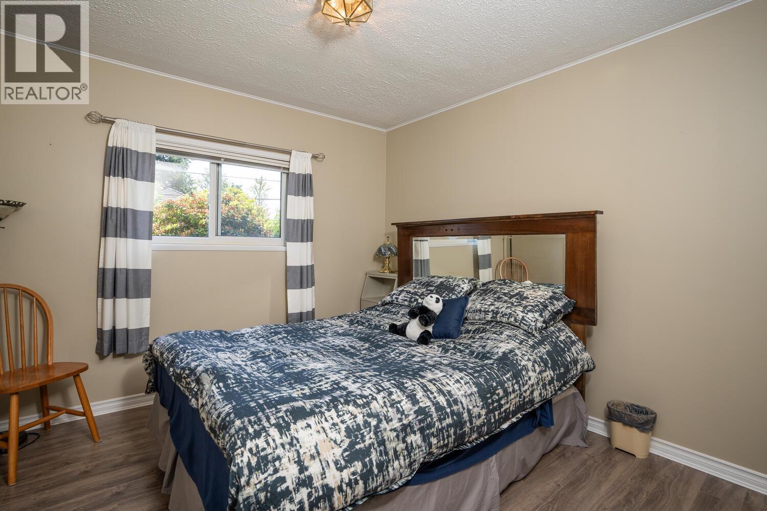 Photo 8 of 5045 Central Avenue, Delta BC