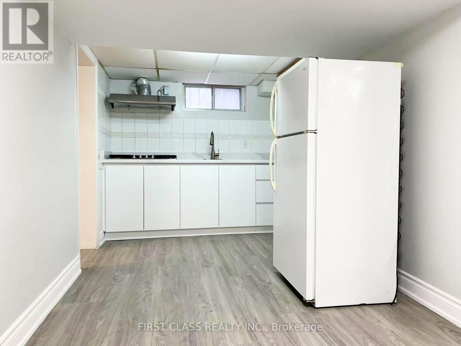 Photo 4 of Bsmt 138 Marchington Circle, Toronto ON