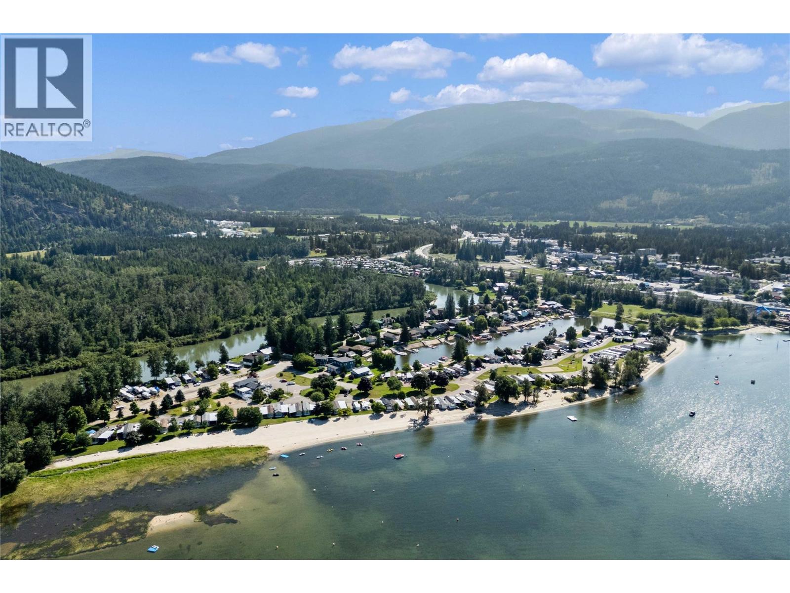Photo 19 of 222 Temple Street Unit 6, Sicamous BC
