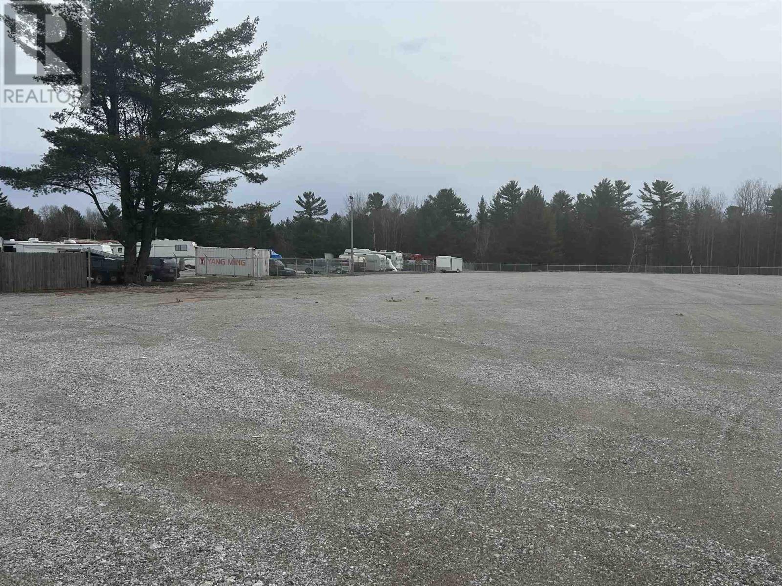 Photo 8 of 1655 Trunk Rd, Sault Ste Marie ON