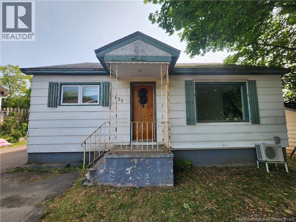 Photo 1 of 621 Charles Street, Dieppe NB