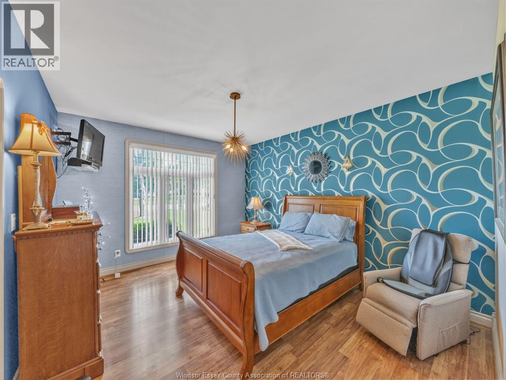 Photo 18 of 1841 Talbot Road West, Kingsville ON