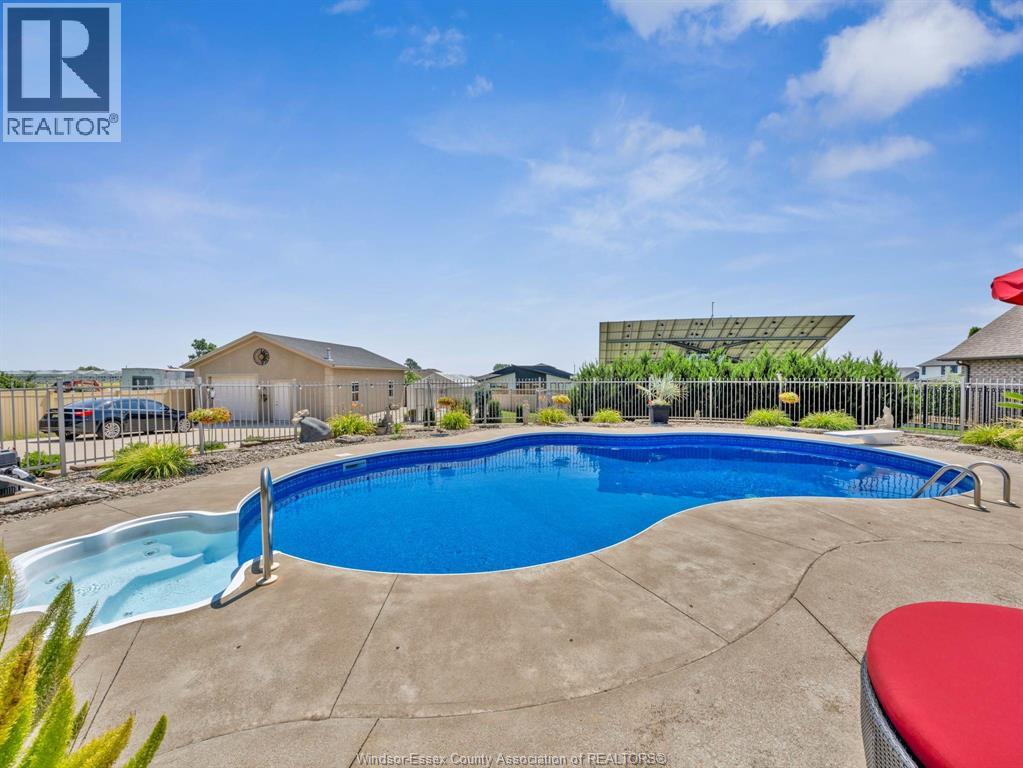 Photo 26 of 1841 Talbot Road West, Kingsville ON
