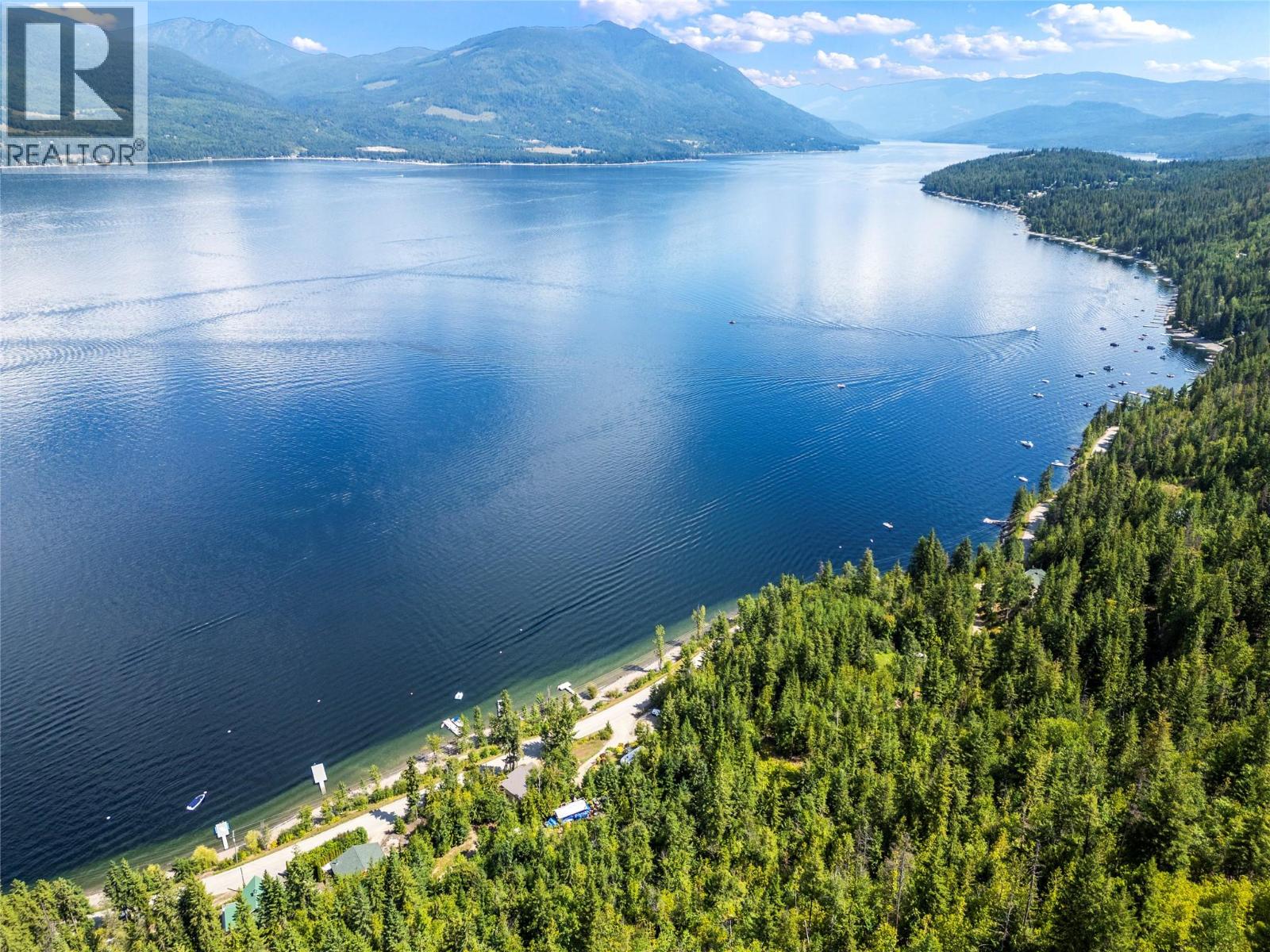  3560 Eagle Bay Road, Blind Bay