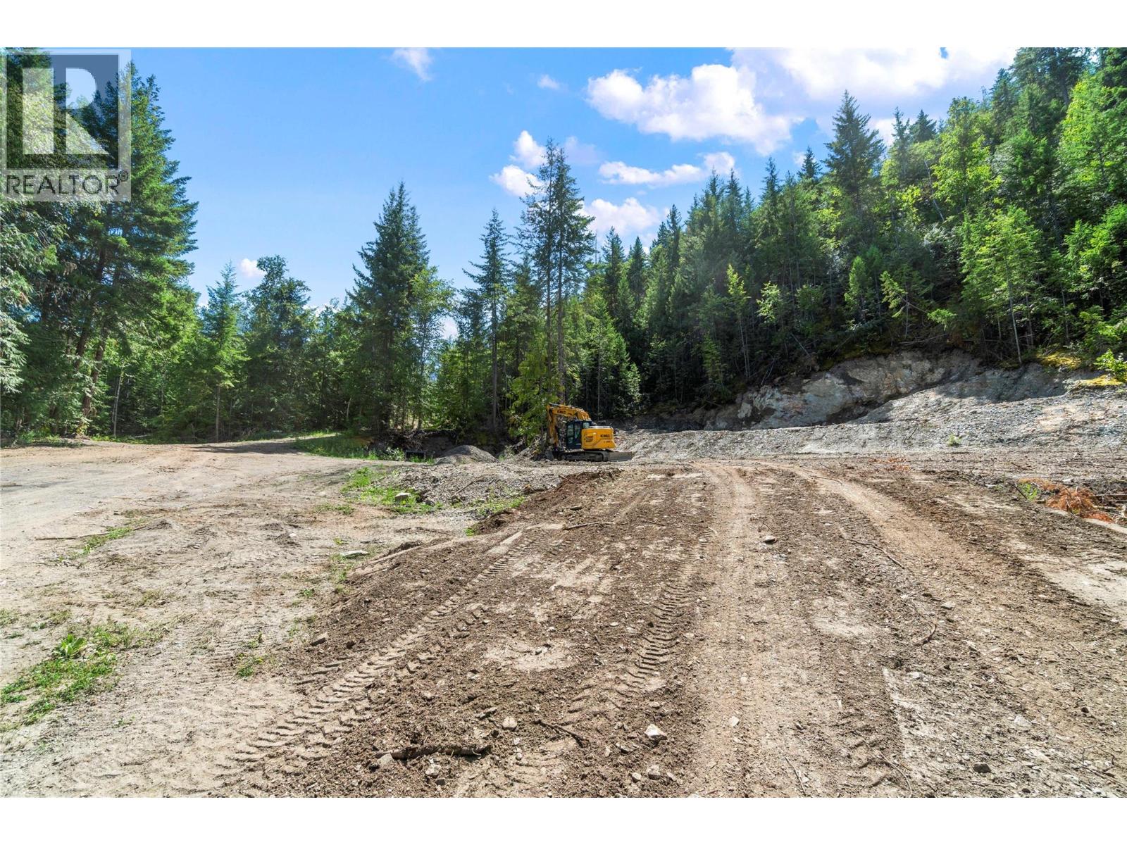  3560 Eagle Bay Road, Blind Bay