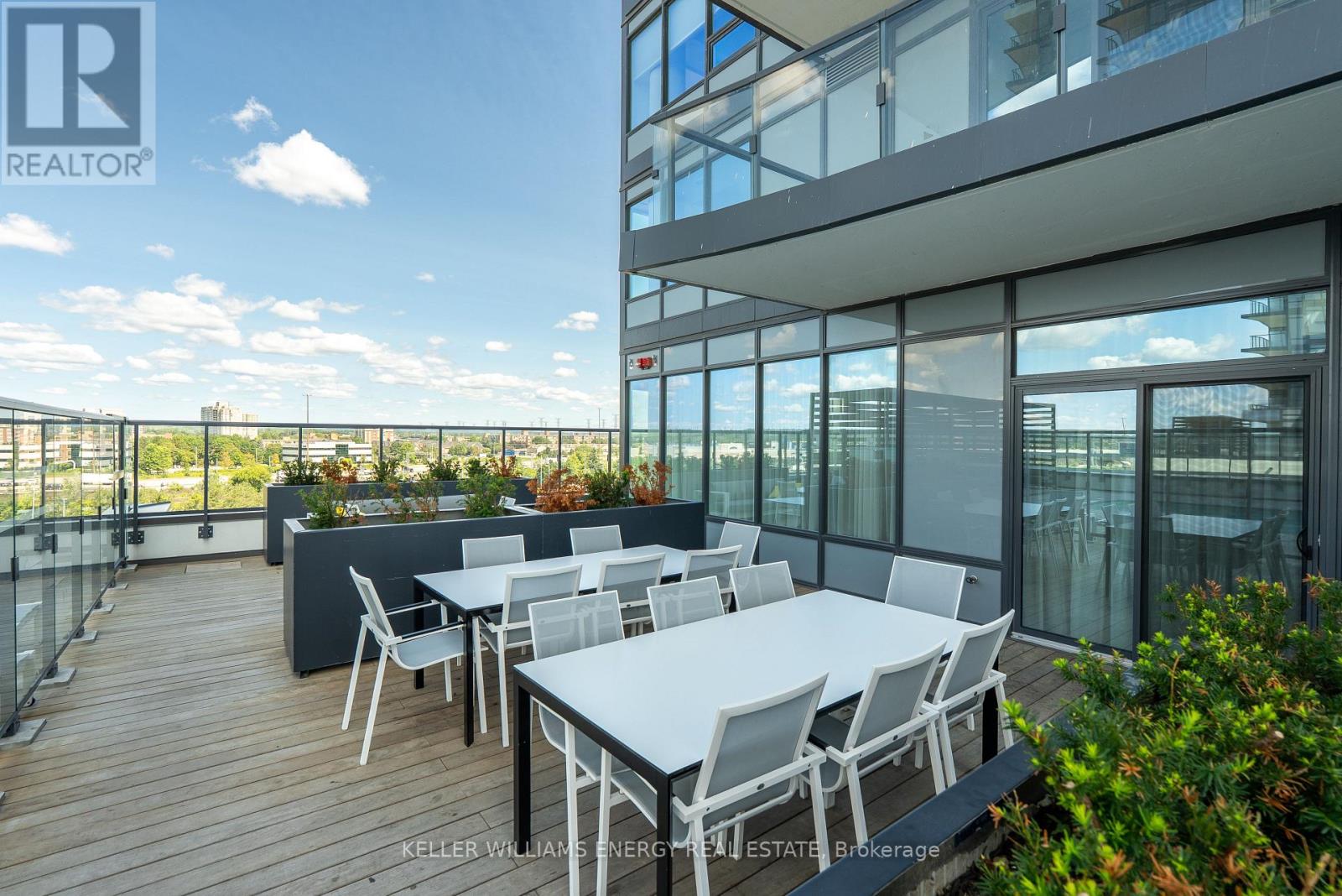 Photo 33 of 416 1455 Celebration Drive, Pickering ON