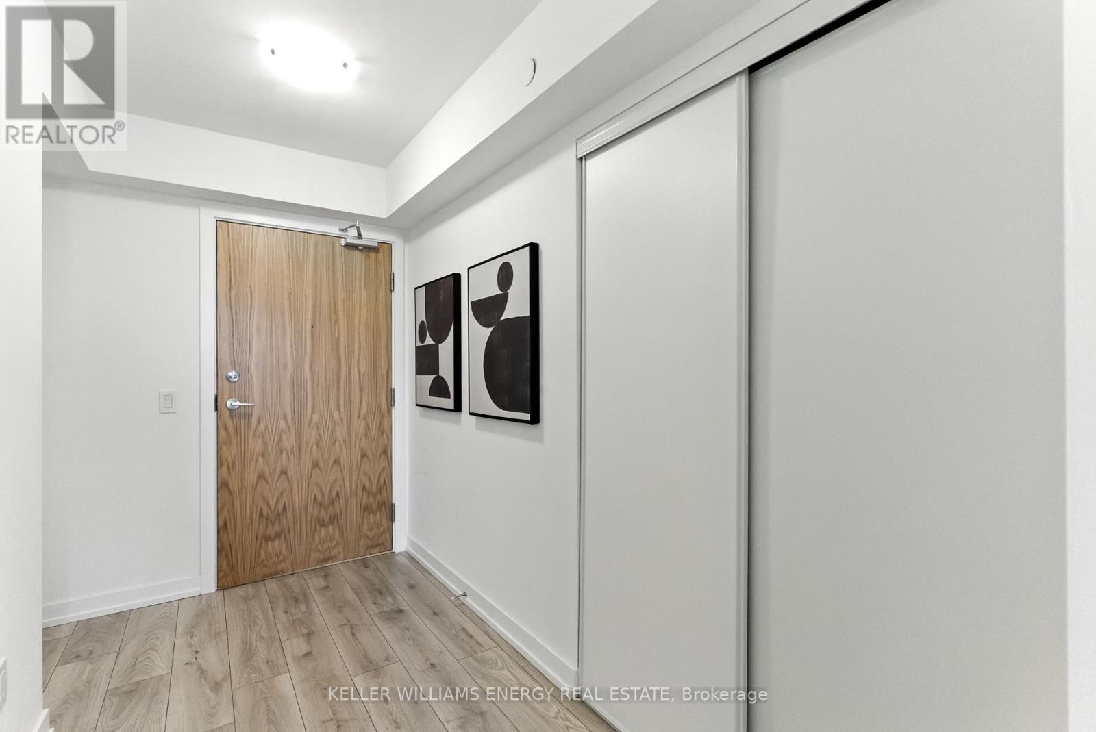 Photo 6 of 416 1455 Celebration Drive, Pickering ON
