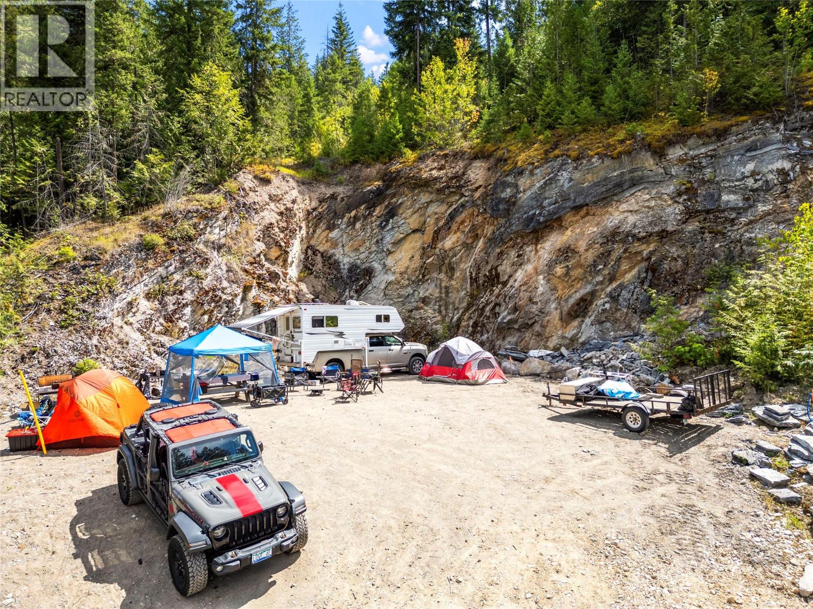  3560 Eagle Bay Road, Blind Bay