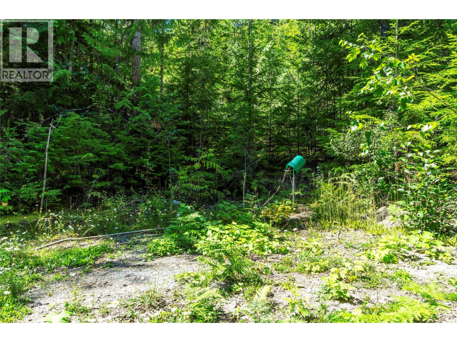  3560 Eagle Bay Road, Blind Bay