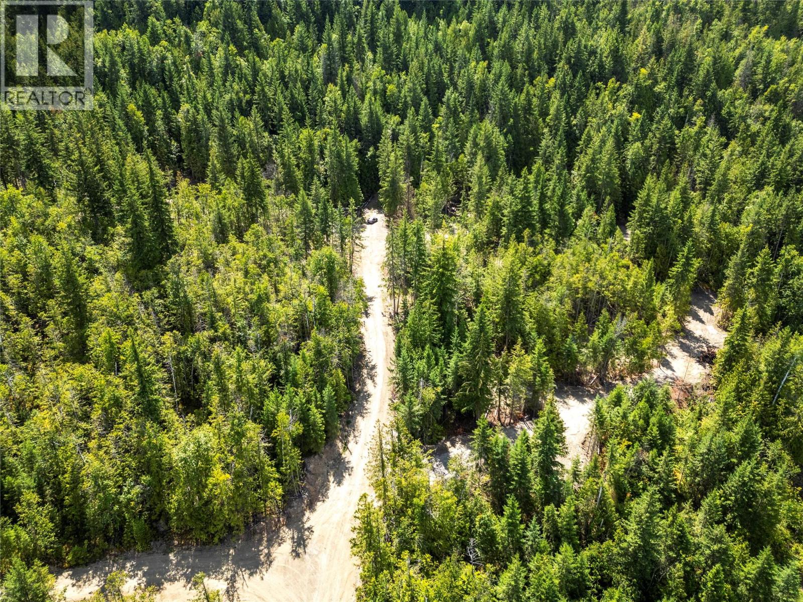  3560 Eagle Bay Road, Blind Bay