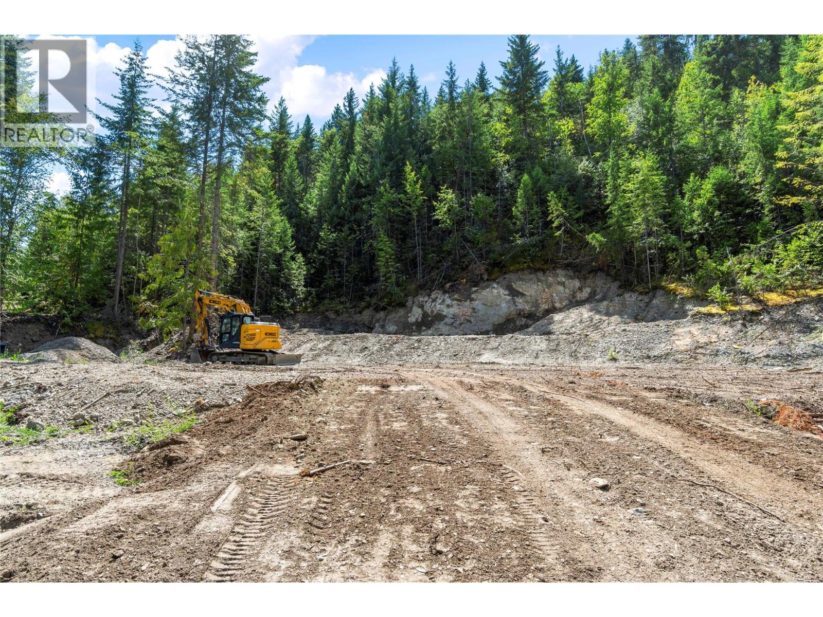  3560 Eagle Bay Road, Blind Bay