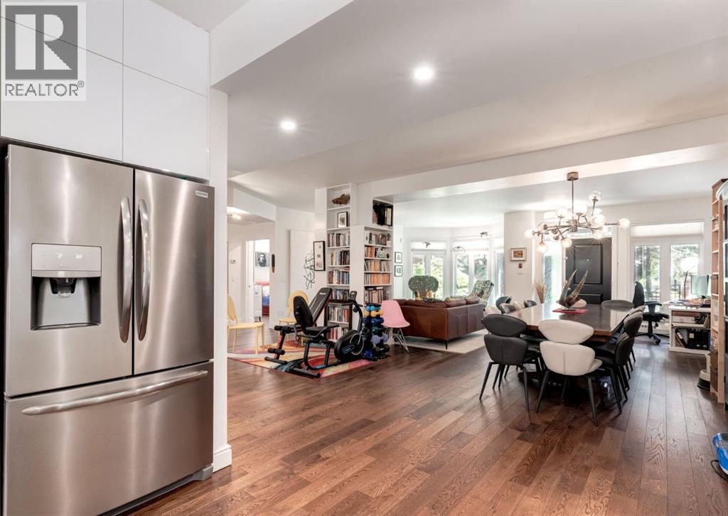 Single Family House for Sale in   Eau Claire Avenue SW Eau Claire Calgary 