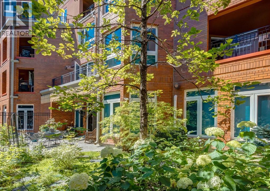 Single Family House for Sale in   Eau Claire Avenue SW Eau Claire Calgary 
