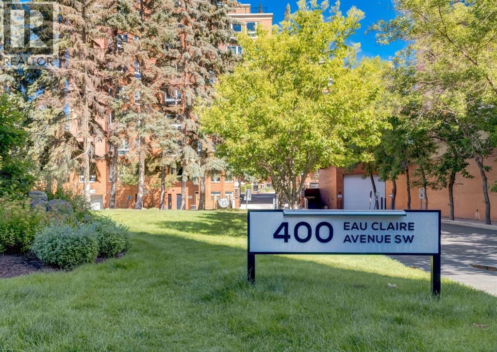 Single Family House for Sale in   Eau Claire Avenue SW Eau Claire Calgary 