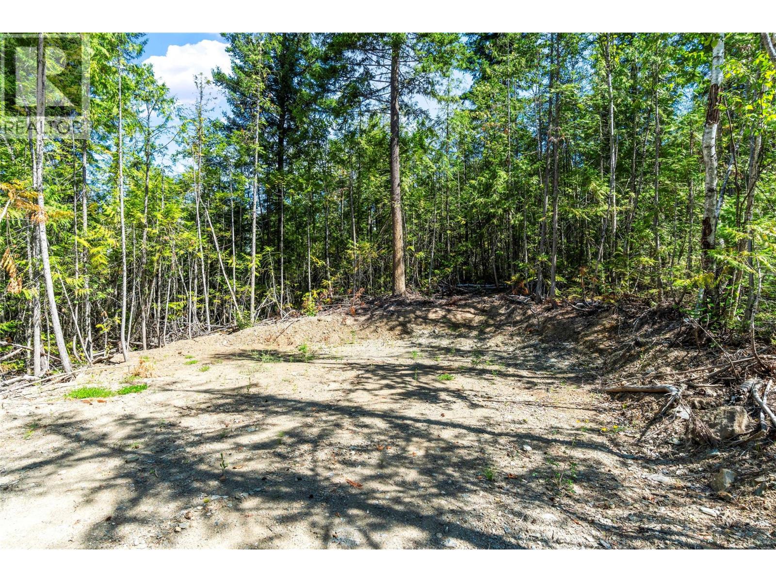  3560 Eagle Bay Road, Blind Bay