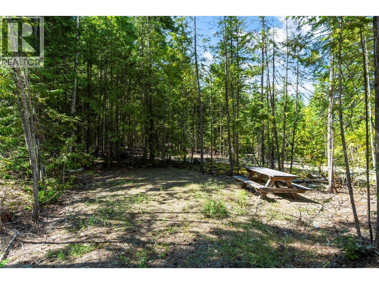  3560 Eagle Bay Road, Blind Bay