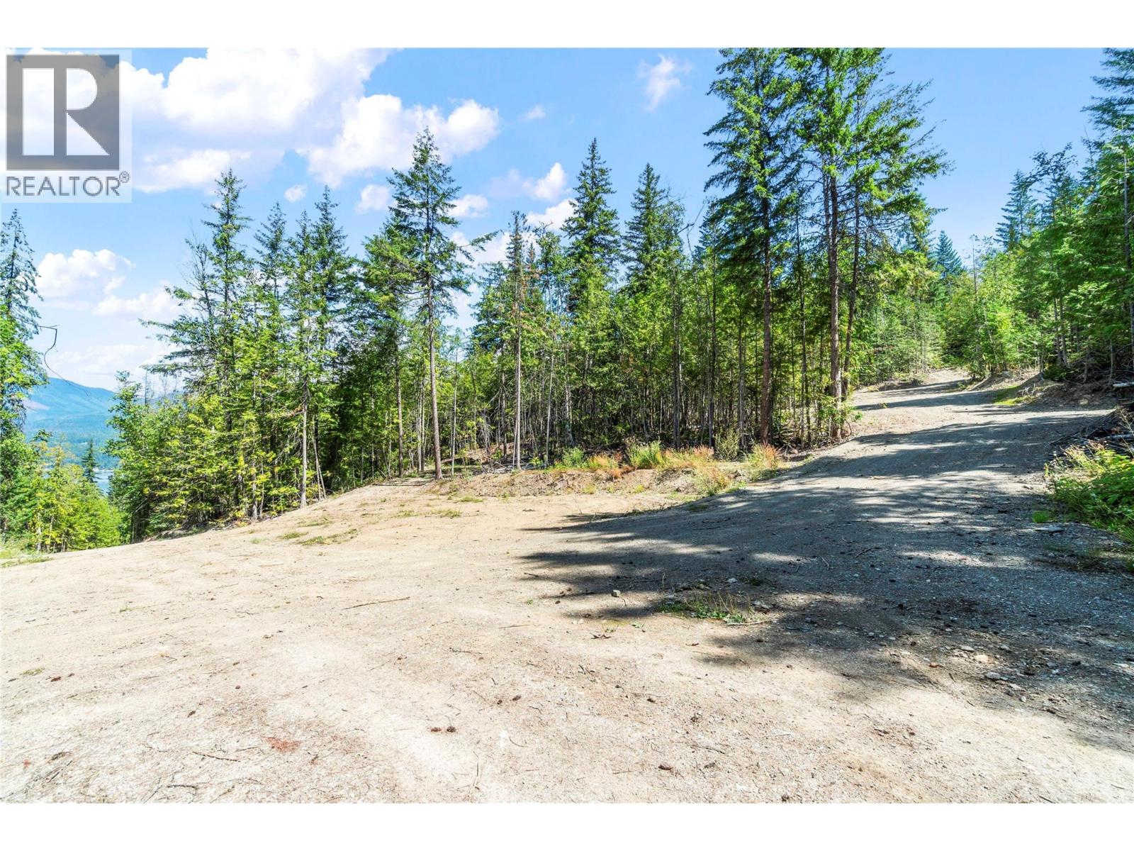  3560 Eagle Bay Road, Blind Bay