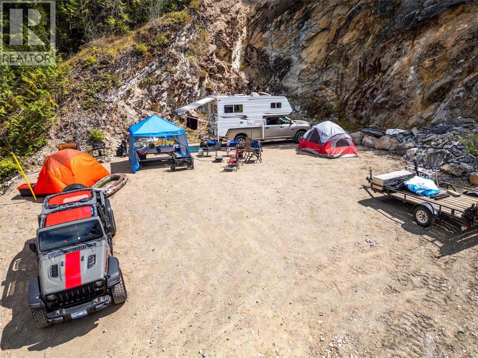  3560 Eagle Bay Road, Blind Bay