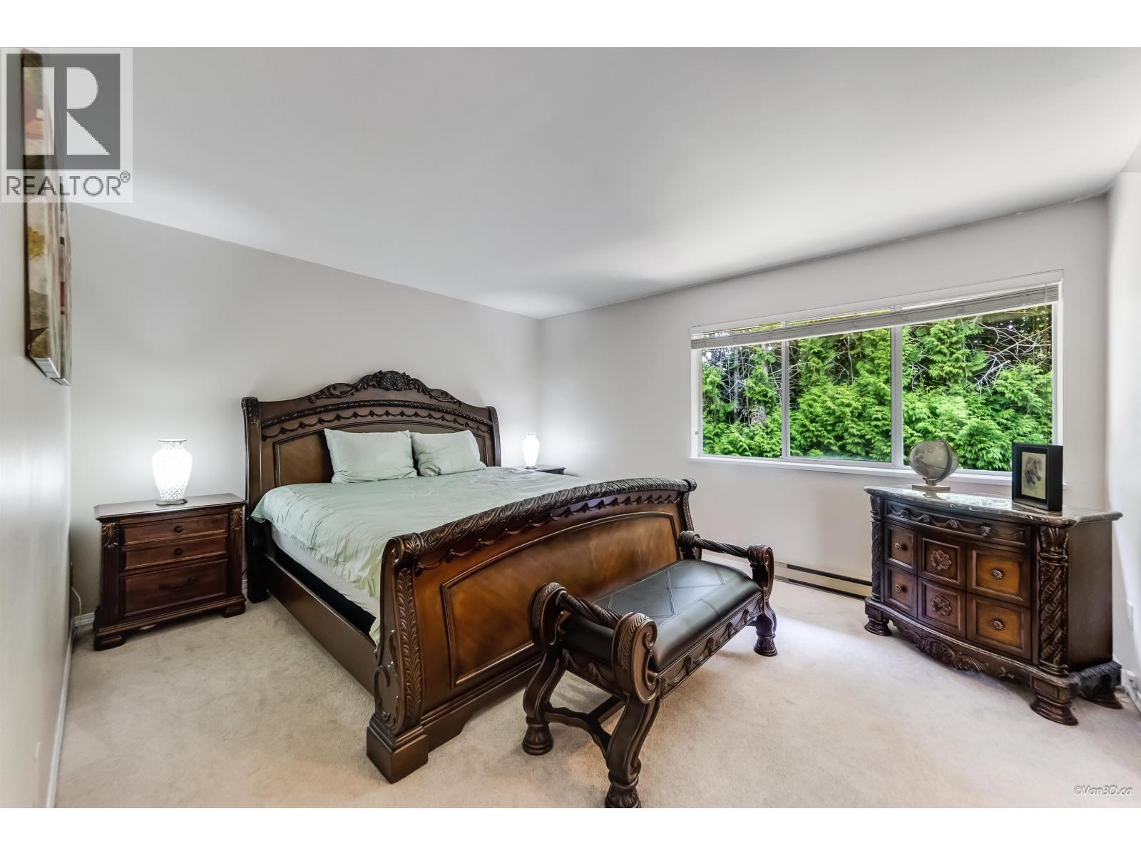 Photo 12 of 52 7740 Abercrombie Drive, Richmond BC
