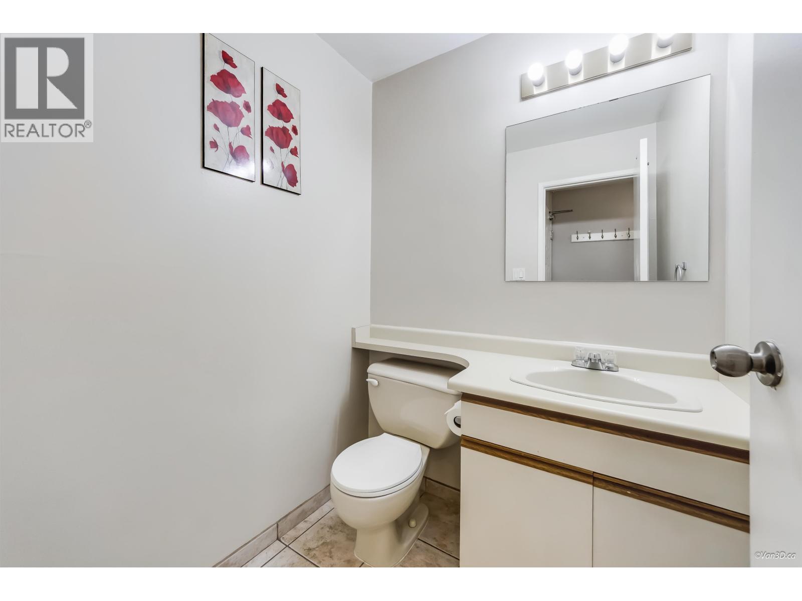 Photo 17 of 52 7740 Abercrombie Drive, Richmond BC