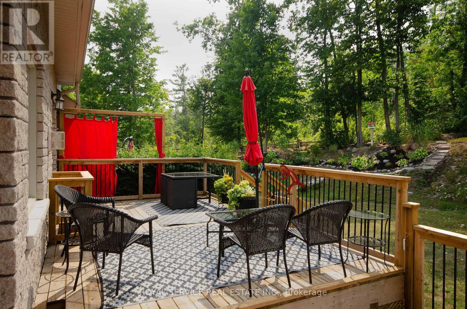 Photo 31 of 79 Orchard Way, Trent Hills ON