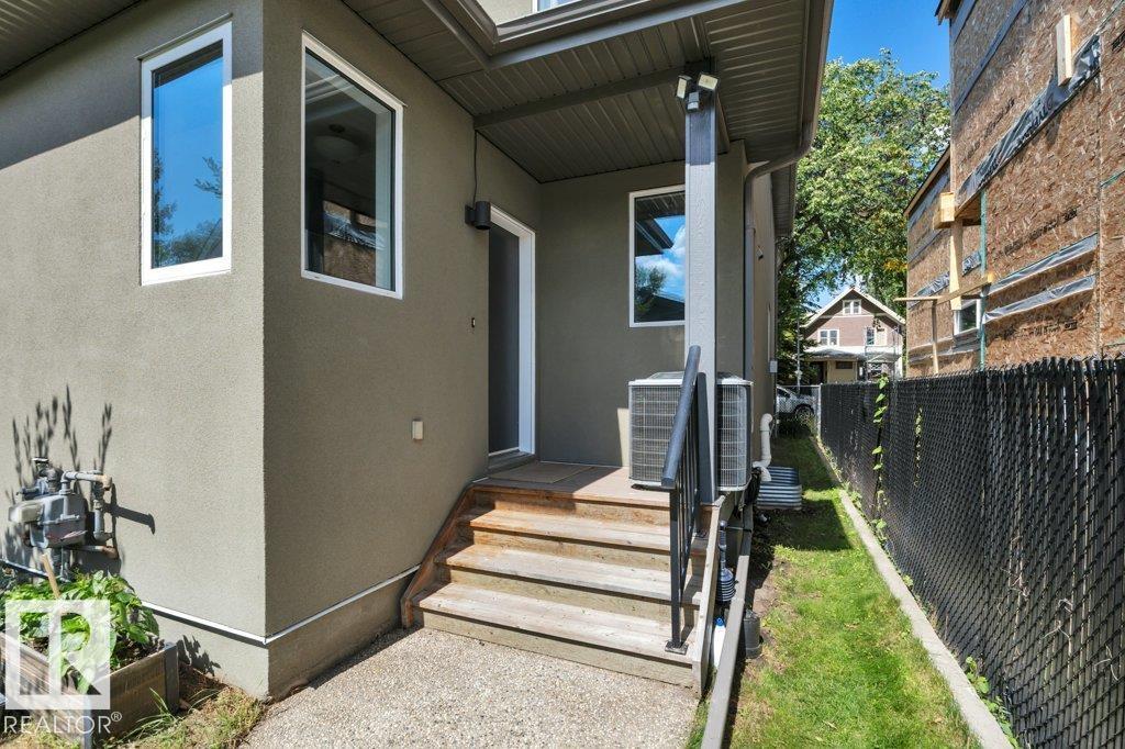 Photo 53 of 10951 81 Av Nw, Edmonton AB