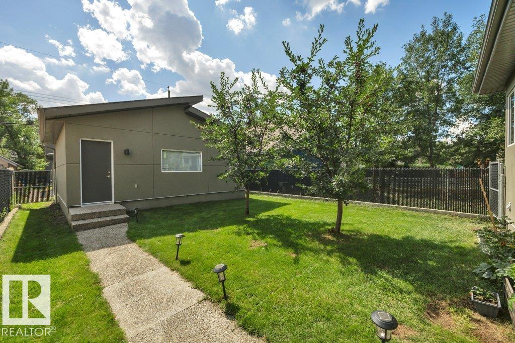 Photo 54 of 10951 81 Av Nw, Edmonton AB