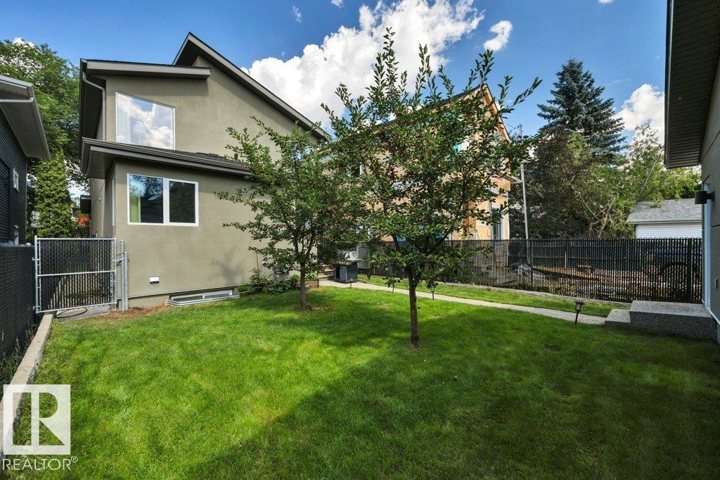 Photo 56 of 10951 81 Av Nw, Edmonton AB