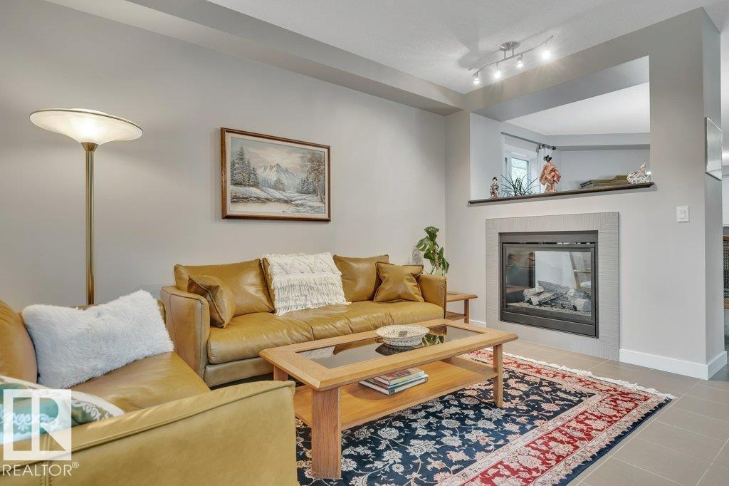 Photo 9 of 10951 81 Av Nw, Edmonton AB