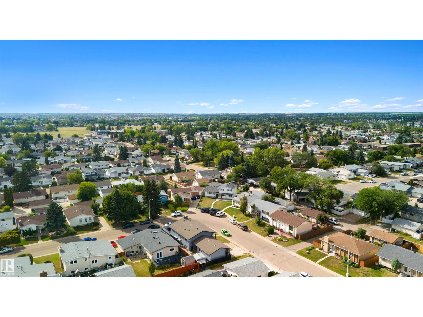 Photo 27 of 11415 148 Av Nw, Edmonton AB