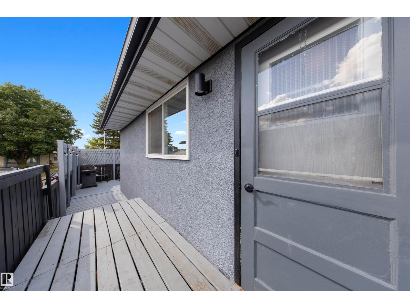 Photo 30 of 11415 148 Av Nw, Edmonton AB