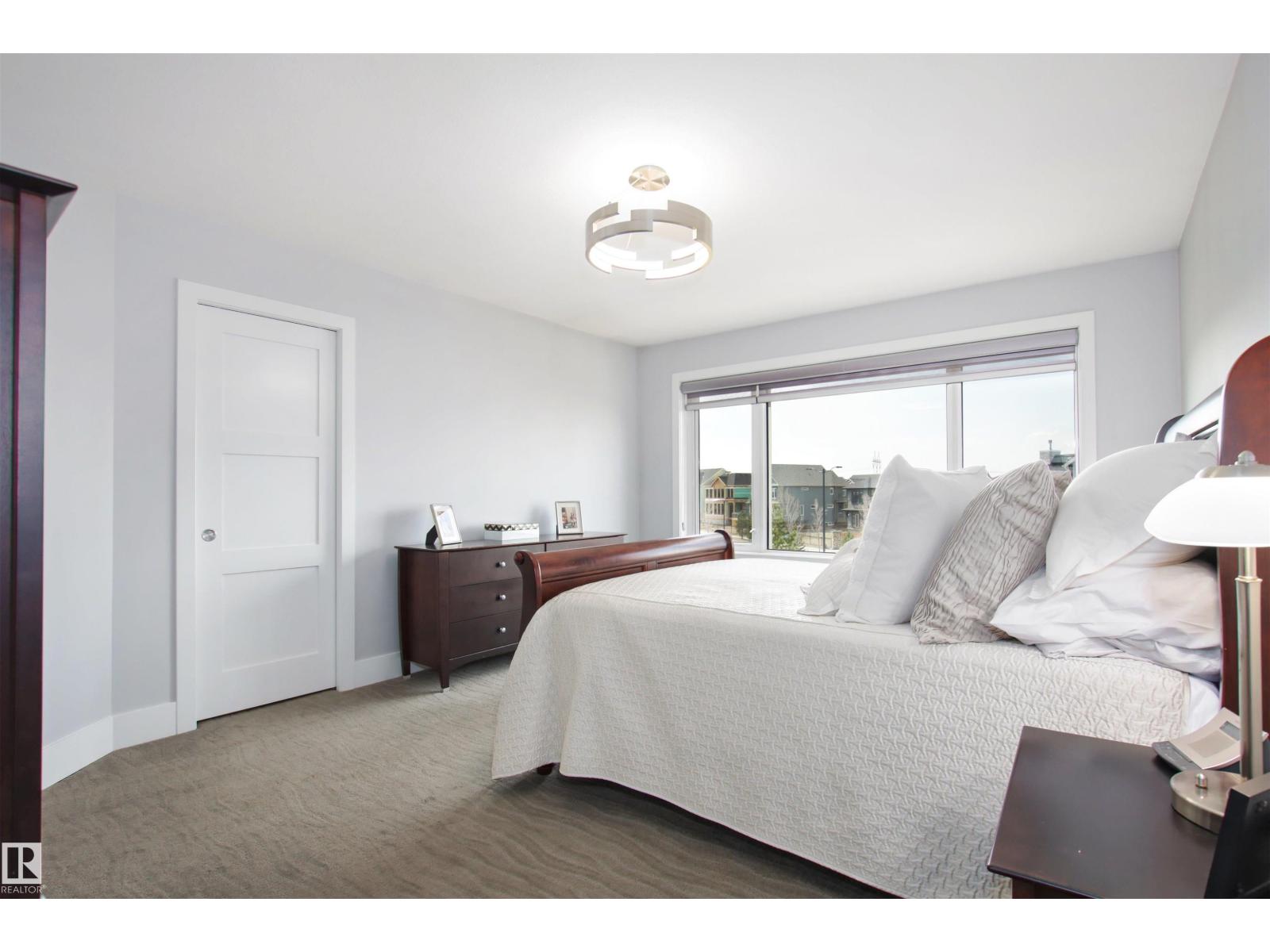 Photo 15 of 1006 Huckell Pl Sw, Edmonton AB