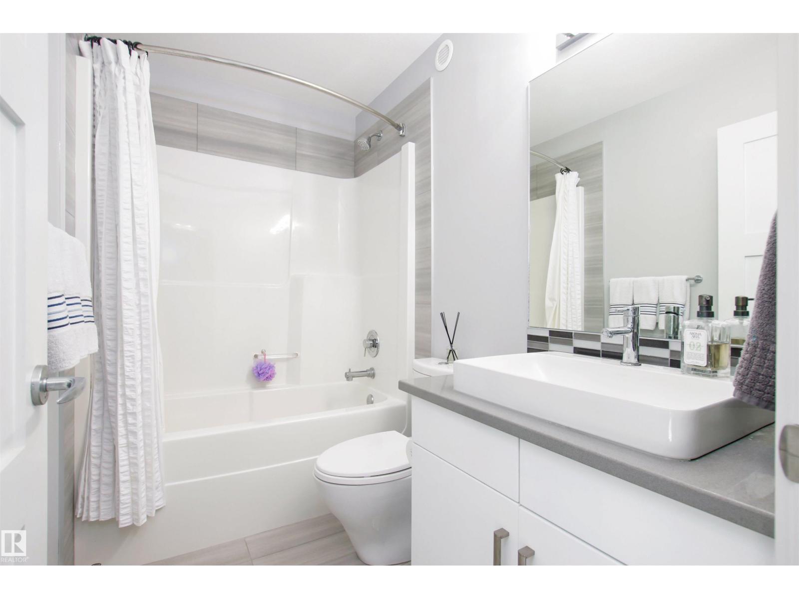 Photo 9 of 1006 Huckell Pl Sw, Edmonton AB