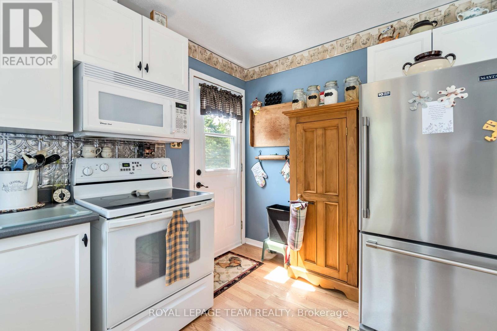Photo 29 of 14 Mountain Ash Drive, North Grenville ON