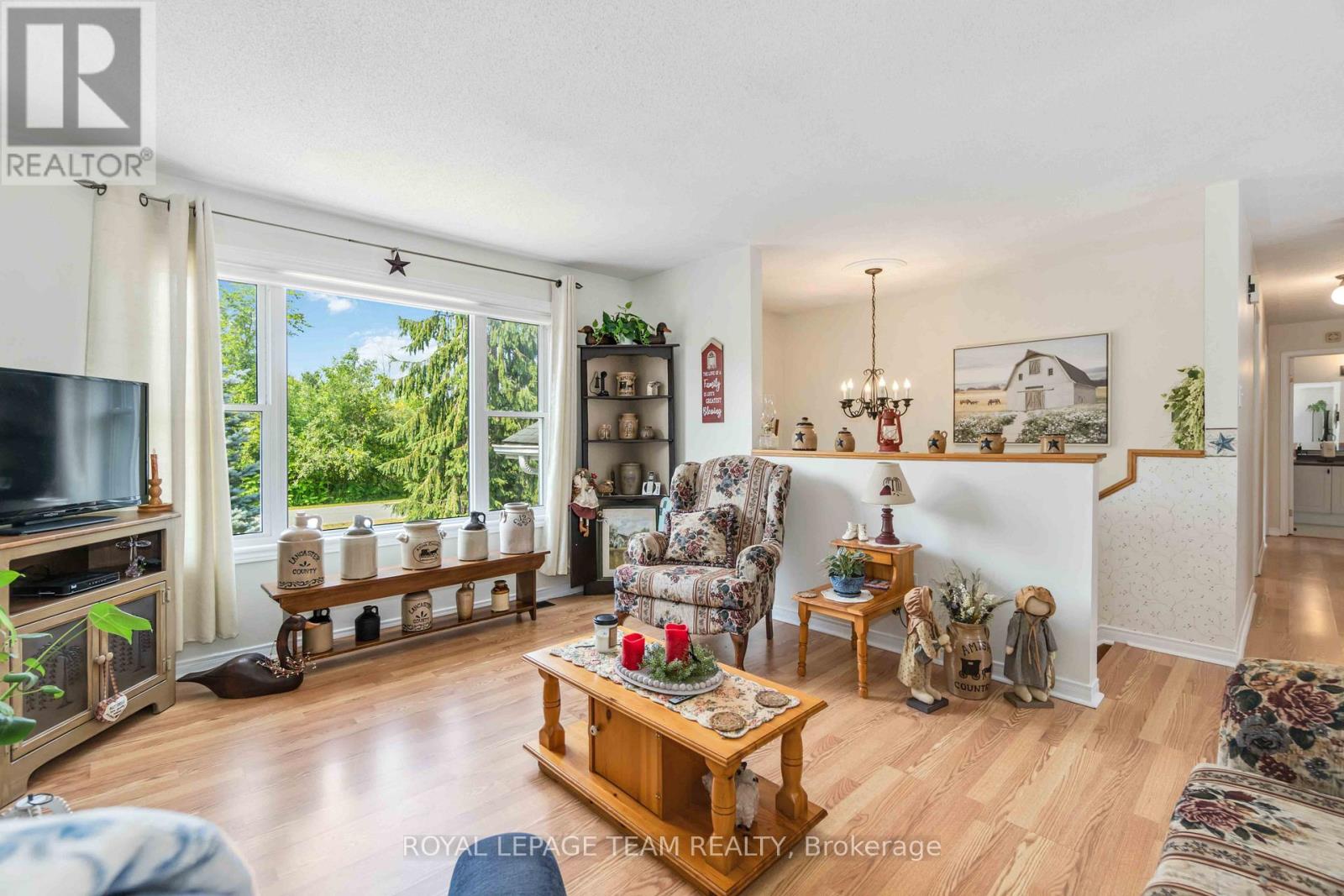 Photo 32 of 14 Mountain Ash Drive, North Grenville ON