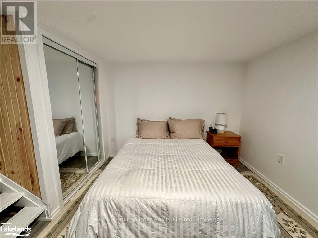 Photo 7 of 615 Tenth Street, Collingwood ON