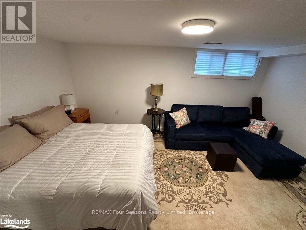 Photo 20 of 615 Tenth Street, Collingwood ON