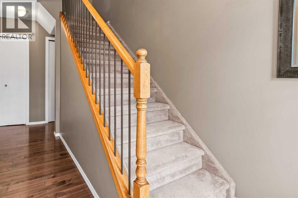 Single Family House for Sale in  Millview Green SW Millrise Calgary 