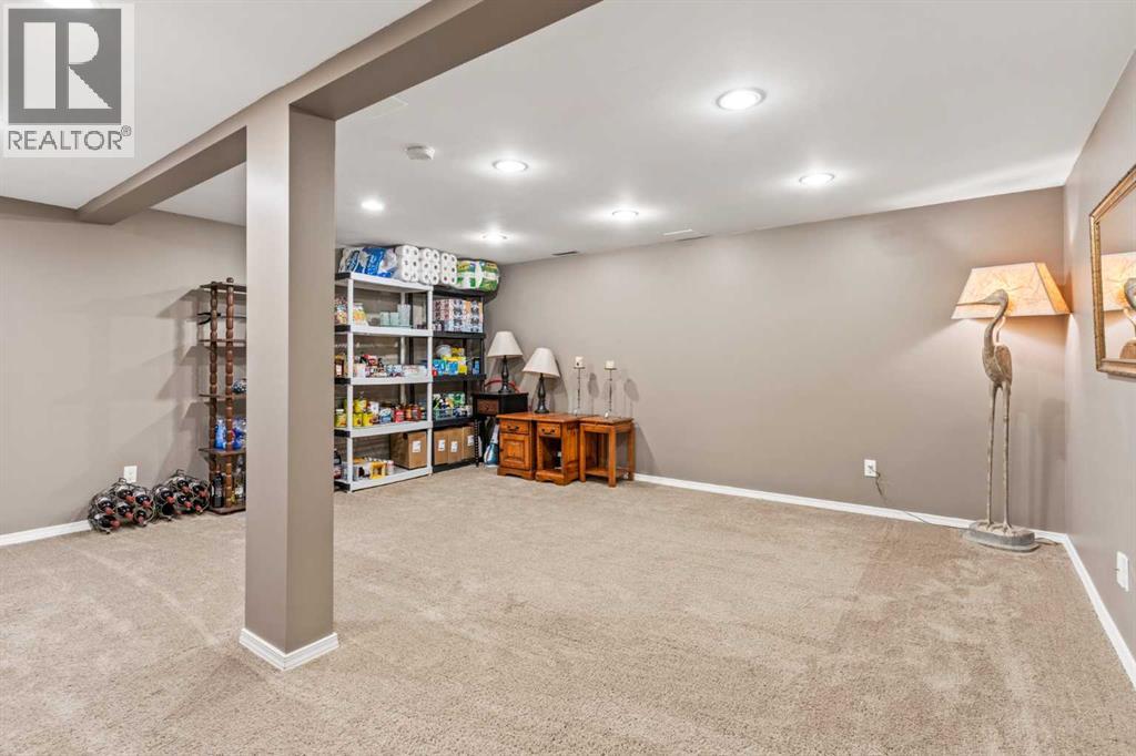Single Family House for Sale in  Millview Green SW Millrise Calgary 