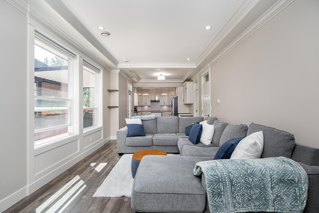 Photo 11 of 14500 59 A Avenue, Surrey BC
