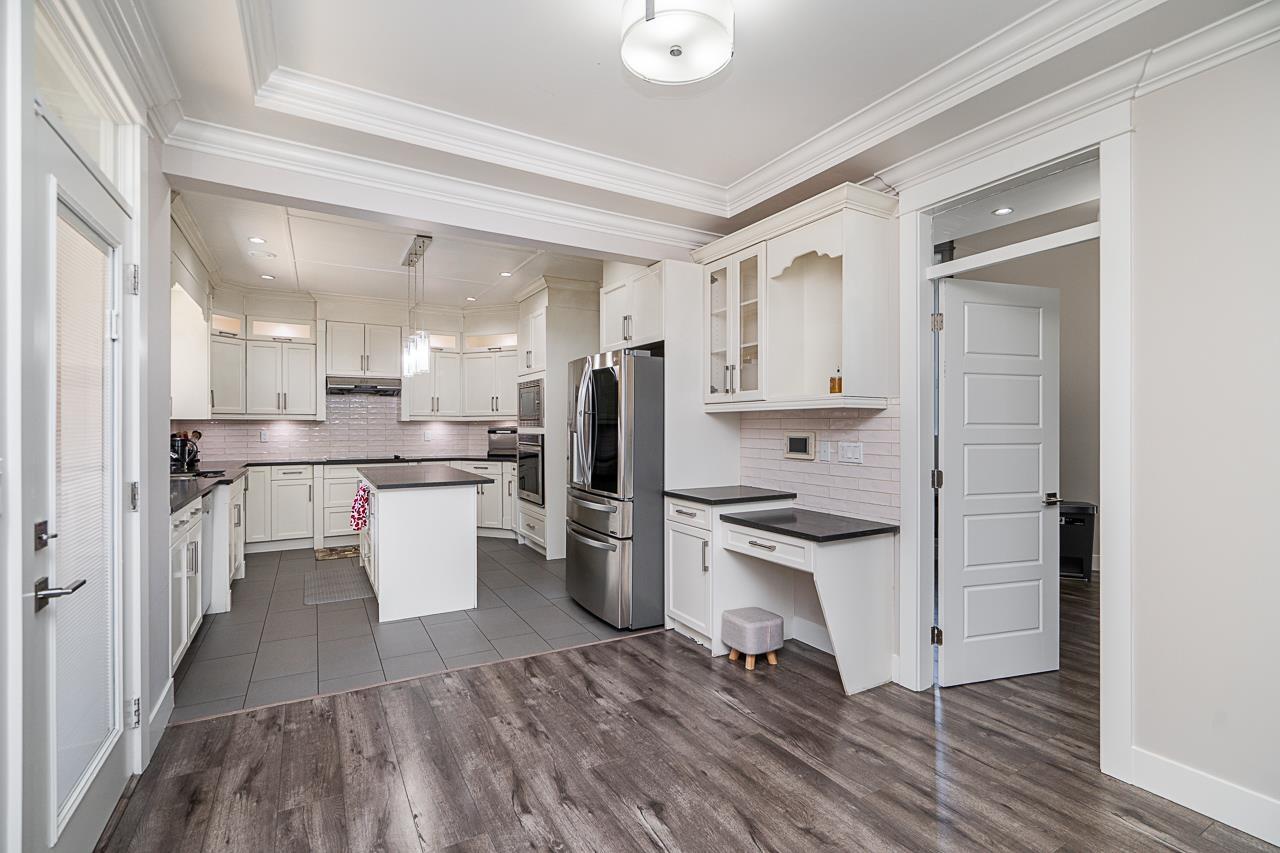 Photo 7 of 14500 59 A Avenue, Surrey BC